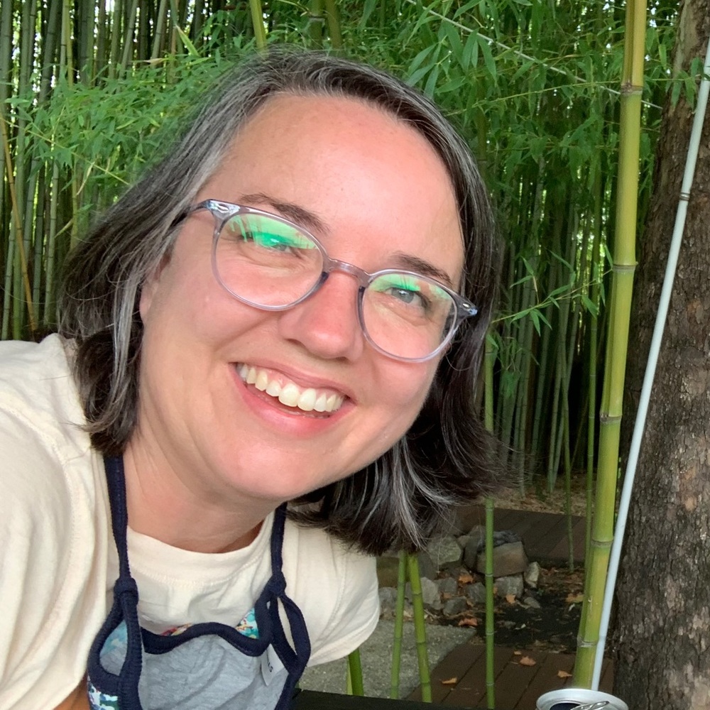Meet your Posher, Amy